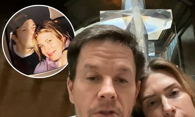 Mark Wahlberg - Mark Wahlberg shares sweet snap of himself with wife Rhea Durham from when they first started dating - dailymail.co.uk - city Durham, county Rhea - county Rhea
