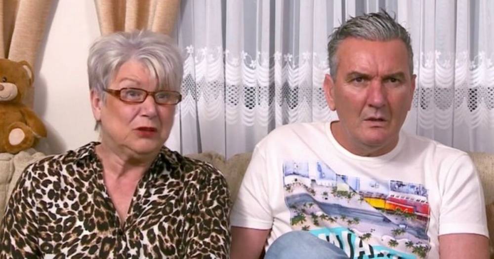 Gogglebox 'hit with Ofcom complaints' over fears that stars of the show are not practising social-distancing - ok.co.uk