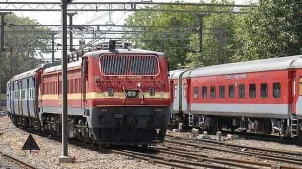 Railways introduces 109 parcel trains to supply essential goods - livemint.com - city New Delhi