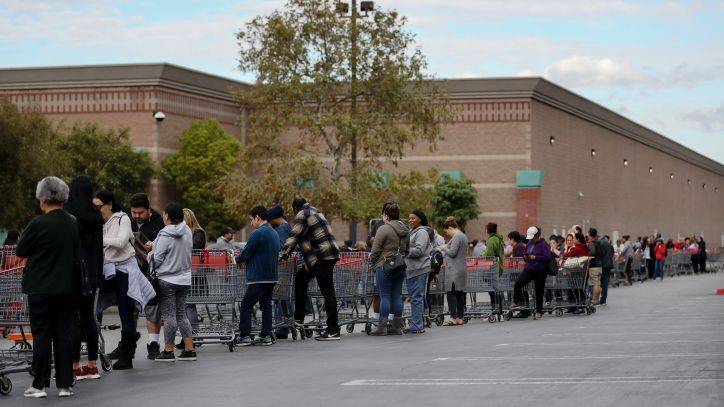 Costco gives priority store access to health care workers, first responders in COVID-19 fight - fox29.com - Los Angeles