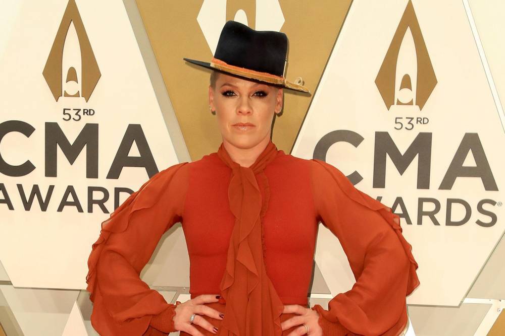 Pink ‘couldn’t function’ without rescue inhaler during coronavirus battle - hollywood.com