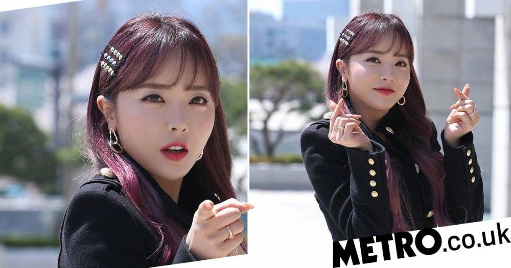 K-pop singer Hong Jin-young all smiles as she heads out in Seoul to promote new single - metro.co.uk - South Korea - city Seoul