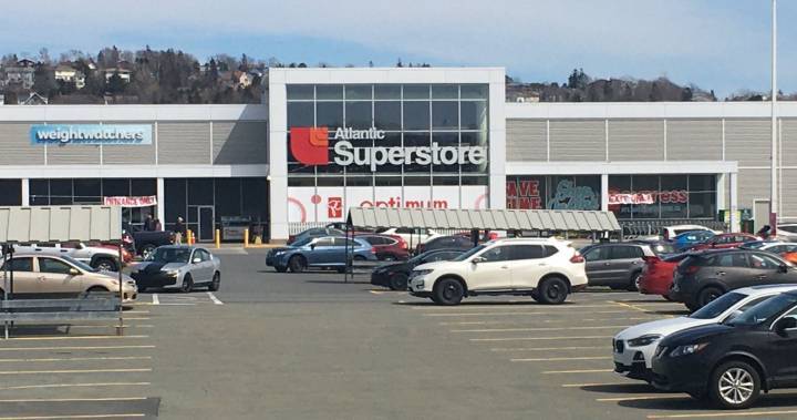 Mark Boudreau - Portland Street Superstore closes after employee tests positive for coronavirus - globalnews.ca - city Portland