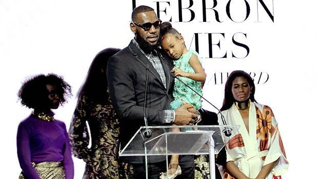 Lebron James - LeBron James’ Daughter Zhuri, 5, Expertly Does A Split As Family Takes On Drake’s ‘Toosie Slide’ On TikTok - hollywoodlife.com