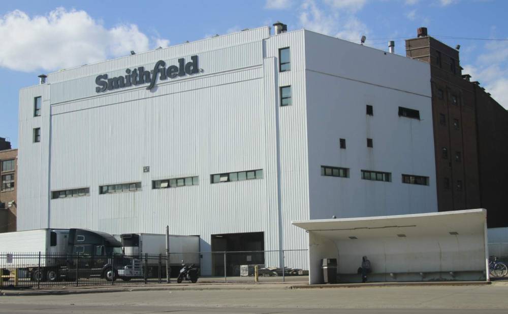 Smithfield temporarily shuts pork plant due to coronavirus - clickorlando.com - state Virginia - county Falls - state South Dakota - county Sioux - city Sioux Falls