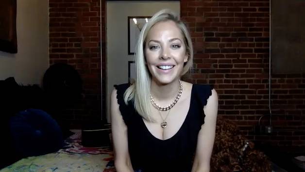 MacKenzie Porter Talks Postponing Her Wedding Due To Coronavirus - etcanada.com - Canada - city Nashville