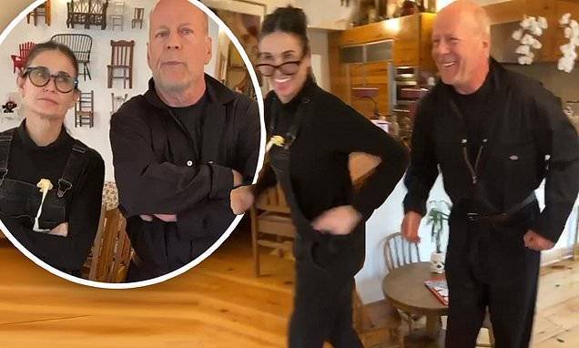 Bruce Willis - Demi Moore - Bruce Willis goofs off with ex-wife Demi Moore with quarantine dance session - dailymail.co.uk - state Idaho