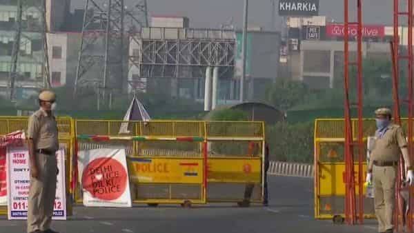 Gurgaon tightens cross-border movement rules to contain Covid-19 - livemint.com - city Delhi