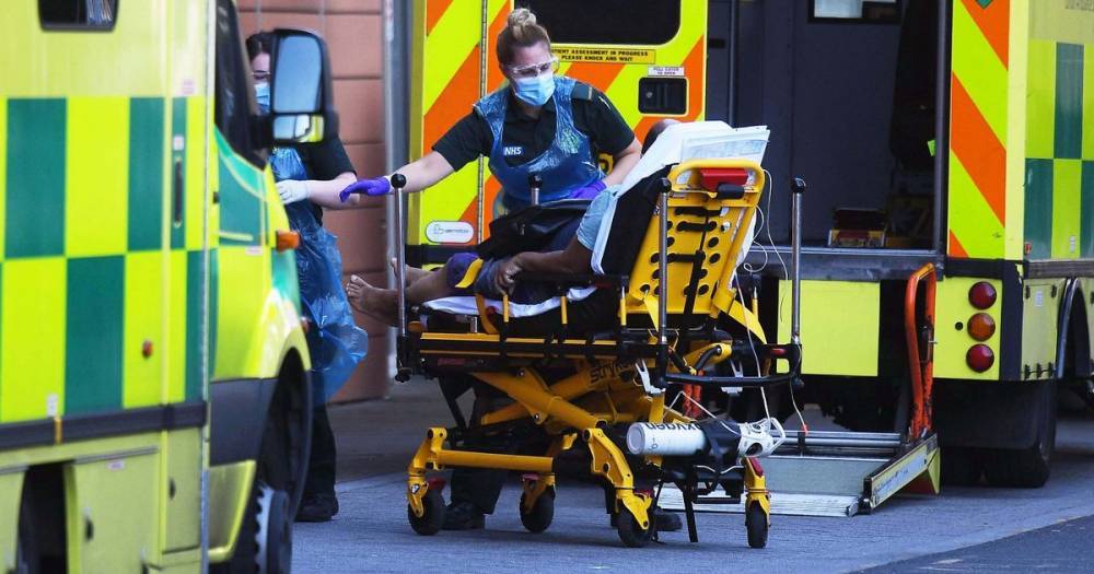 Nicola Sturgeon - Chris Whitty - UK coronavirus hospital death toll falls for second day in a row to 427 - mirror.co.uk - Britain - Ireland - Scotland