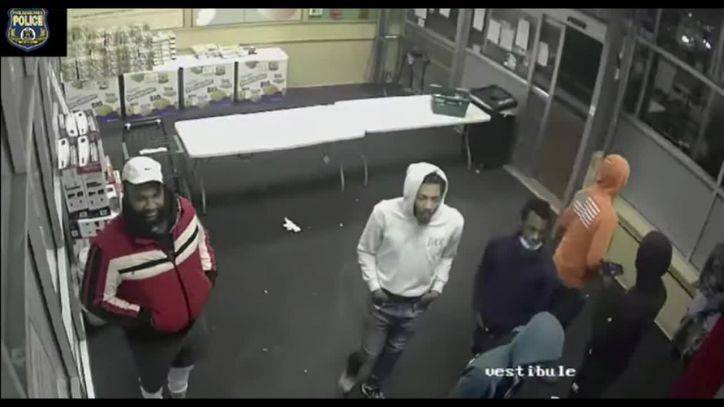 Police: 6 suspects wanted in assault of grocery store employee in East Germantown - fox29.com - city Germantown