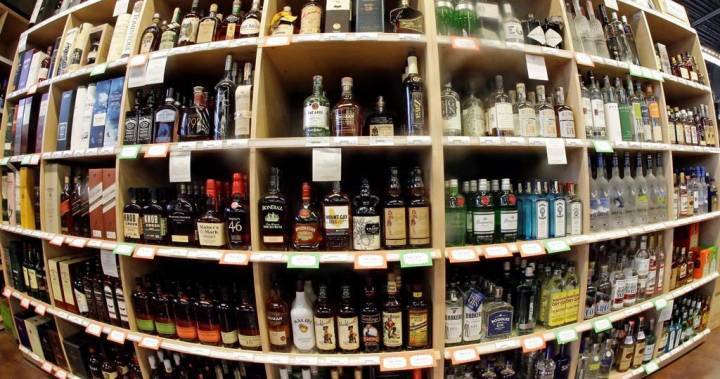 Saskatchewan stops alcohol sales in La Loche to prevent spread of coronavirus - globalnews.ca