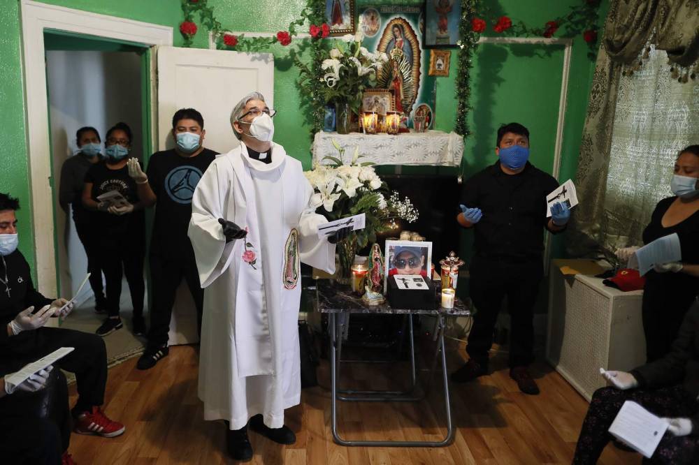 NY priest on virus front lines with embattled congregation - clickorlando.com - New York - state New York - Argentina - city Buenos Aires, Argentina - Mexico - county Queens