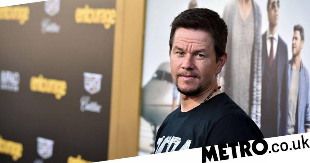 Mark Wahlberg - Mark Wahlberg ‘furloughs staff at Covent Garden restaurant to prevent it from permanent closure’ amid coronavirus crisis - metro.co.uk - city London