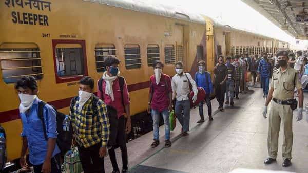 Rajiv Gauba - Govt seeks states' cooperation in running trains for transportation of migrants - livemint.com - city New Delhi