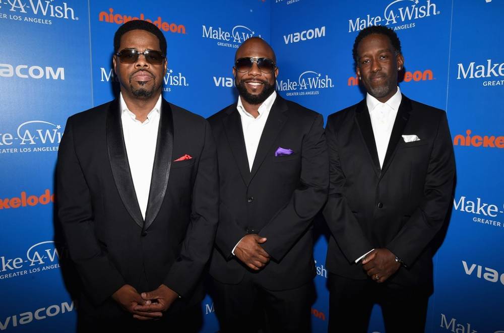 Michael Che - Boyz II Men & Babyface Team Up for Mother's Day Tribute on 'SNL': Watch - billboard.com