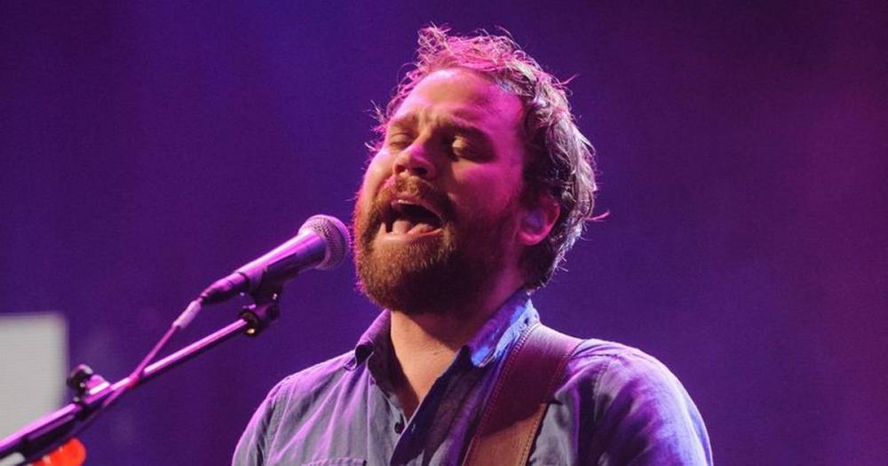 Scott Hutchison - Brother of tragic Frightened Rabbit frontman Scott Hutchison opens up on 'three stages of grief' - dailyrecord.co.uk