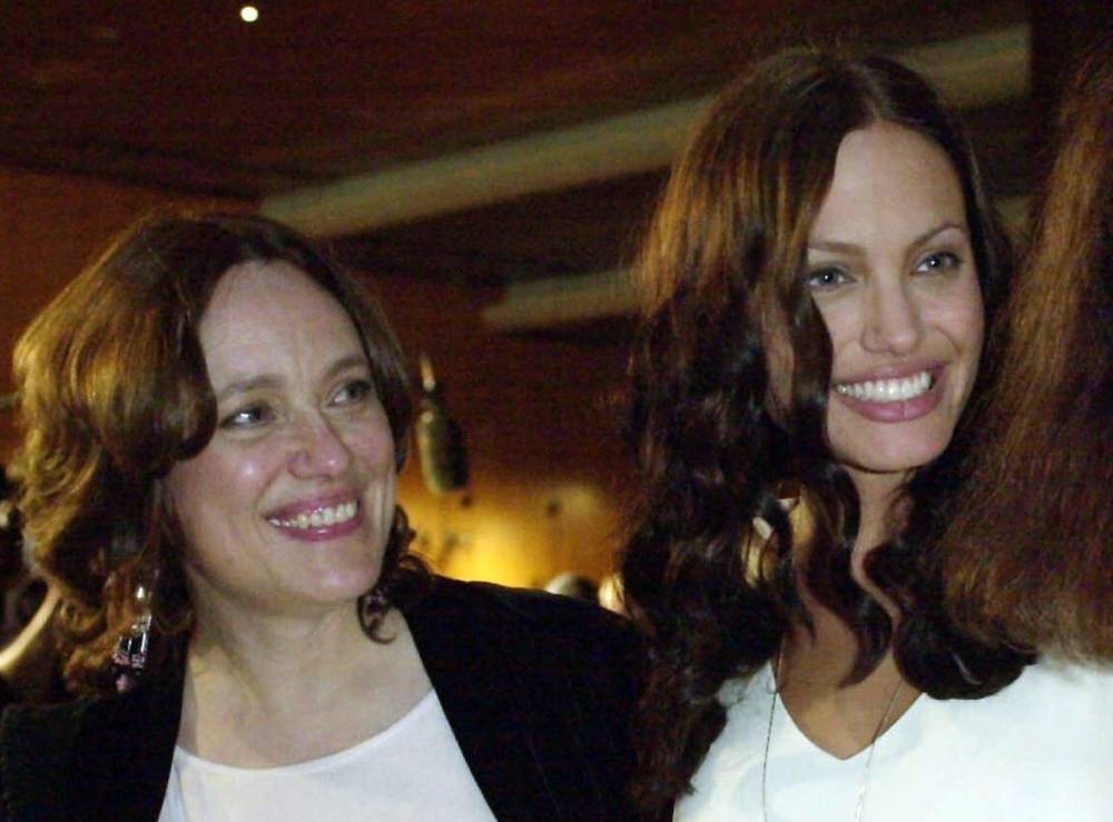 Angelina Jolie - Marcheline Bertrand - Angelina Jolie Shares Sweet Mother’s Day Tribute To Late Mom Marcheline Bertrand - etcanada.com - New York