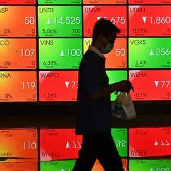 Asia stocks see early gains, Yen drops, oil falls - livemint.com - South Korea - Japan - Usa - Italy - France - Australia - North Korea