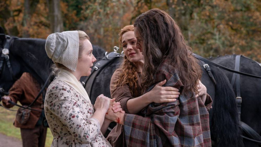 'Outlander' Season 5 Finale Recap: The Most Devastating Chapter Yet - glamour.com