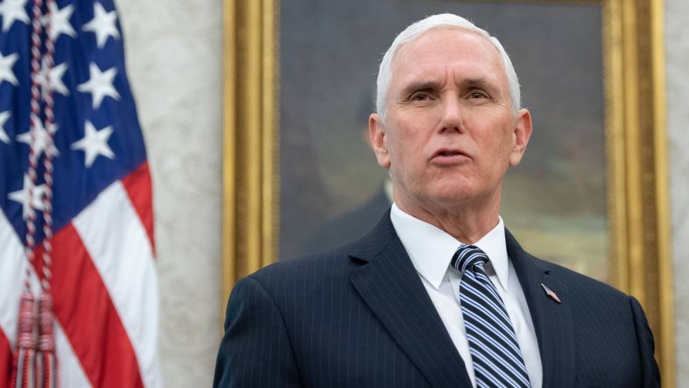 Donald Trump - Mike Pence - Devin Omalley - Pence not in quarantine after aide tests positive for Covid-19 - rte.ie - Usa
