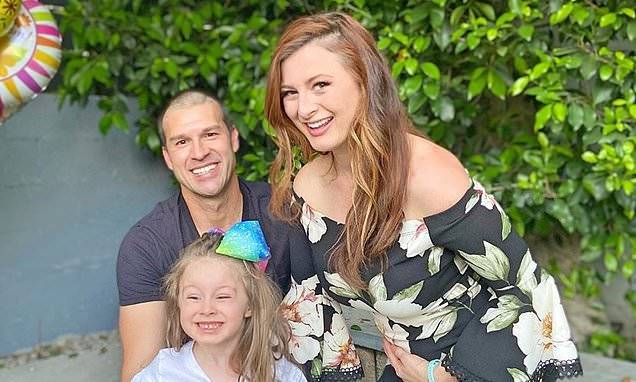 Big Brother's Rachel Reilly and Brendon Villegas are expecting another child - dailymail.co.uk