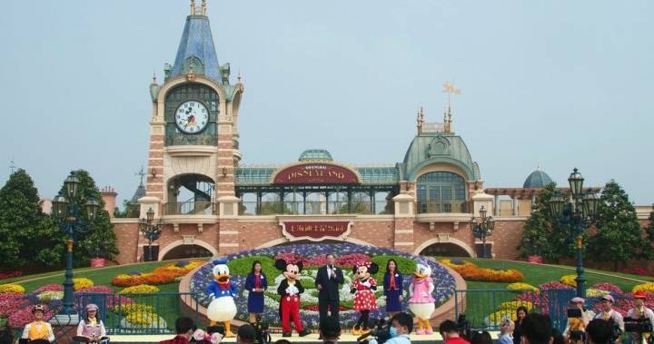 Coronavirus: Shanghai Disneyland reopens with COVID-19 controls - globalnews.ca - China - city Shanghai