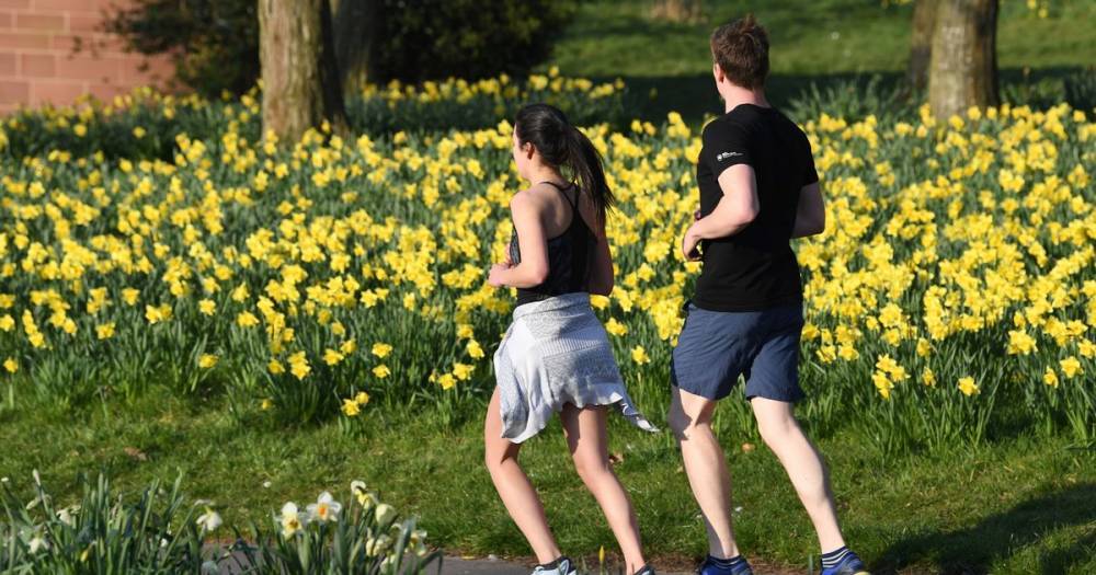 You can drive to an outdoor space to exercise 'irrespective of distance' and meet one person from another household - manchestereveningnews.co.uk