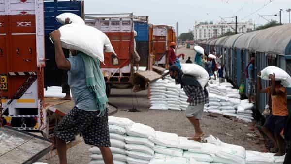 Economy bears burden as goods trains travel light - livemint.com - India