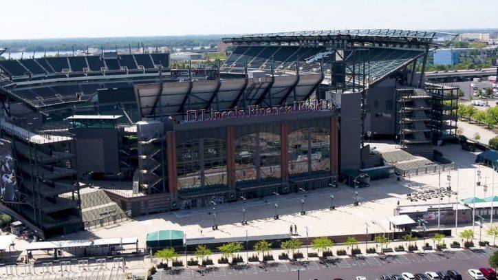 Eagles offer Lincoln Financial Field for free wedding ceremonies for frontline workers - fox29.com - Philadelphia, county Eagle - county Eagle - Jordan
