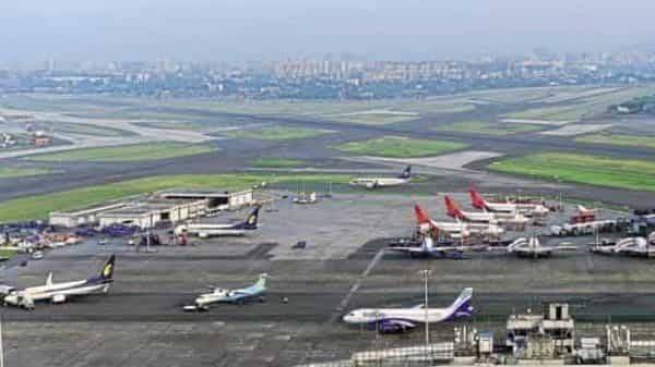 Govt mulling domestic flight restart procedures, asks airlines for inputs - livemint.com - India