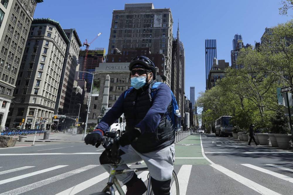 Andrew Cuomo - Cuomo: Wear a mask to respect nurses who died to save us - clickorlando.com - New York - city New York