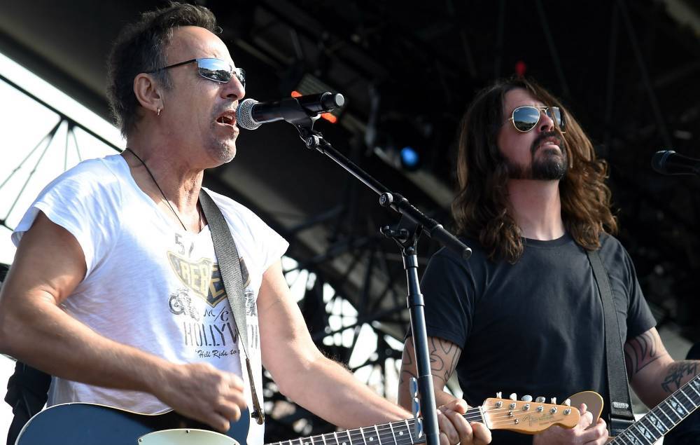 Dave Grohl - Bruce Springsteen - Dave Grohl shares memories of the time Bruce Springsteen attended a Foo Fighters show - nme.com