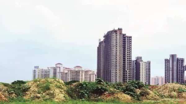 Govt relief to developers: Homebuyers may end up paying additional interest - livemint.com