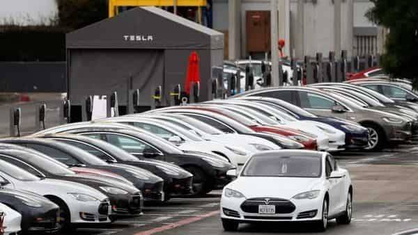Elon Musk - Tesla's California fight heats up competition for jobs - livemint.com - state California - state Nevada - state Texas - Georgia - city Detroit - state Utah - county Alameda - state Oklahoma