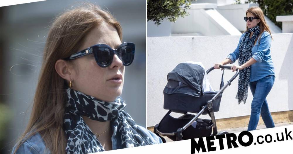 Millie Mackintosh - Millie Mackintosh makes for a cool mum in double denim as she proudly pushes newborn daughter on daily lockdown walk - metro.co.uk - city Hugo, county Taylor - city Chelsea - county Taylor