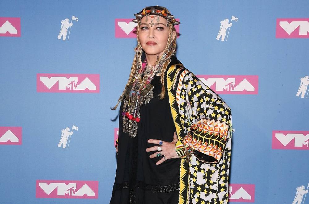 Madonna Reveals (With Sexy Selfies) That She's Set for Regenerative Treatment on Her Knee - billboard.com