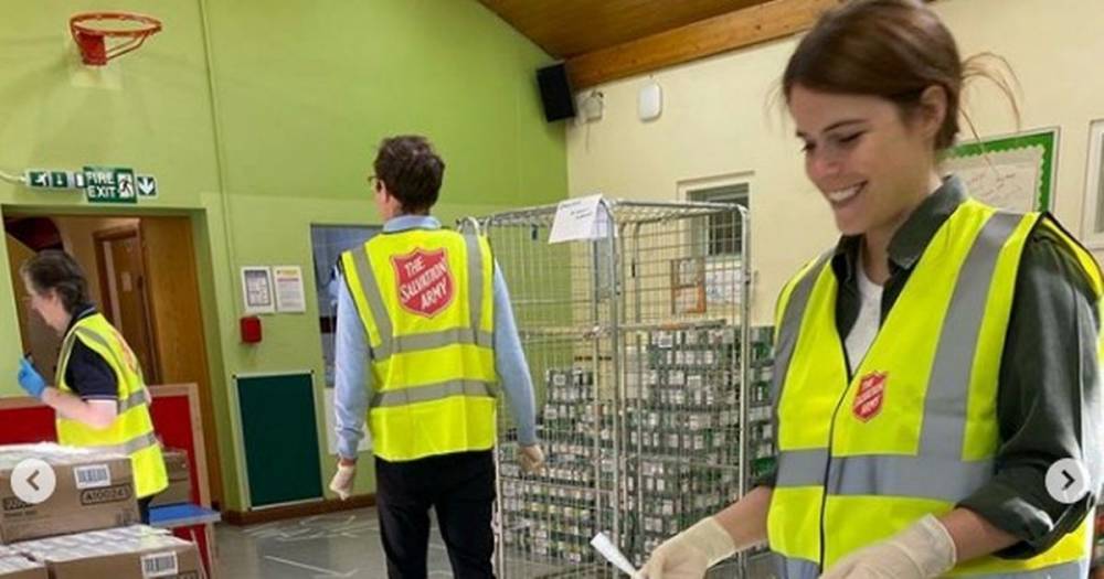 Jack Brooksbank - Princess Eugenie and husband Jack deliver parcels for food banks amid coronavirus - mirror.co.uk