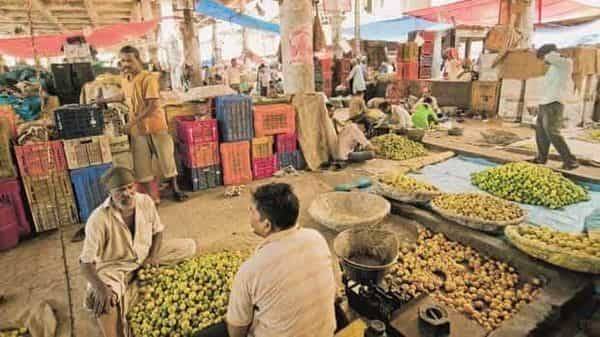 Govt releases truncated WPI for April; wholesale food inflation down 3.6% - livemint.com - city New Delhi