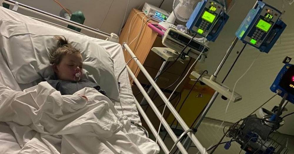 Mum shares pictures of daughter in hospital bed suffering Kawasaki-like syndrome linked to coronavirus - manchestereveningnews.co.uk