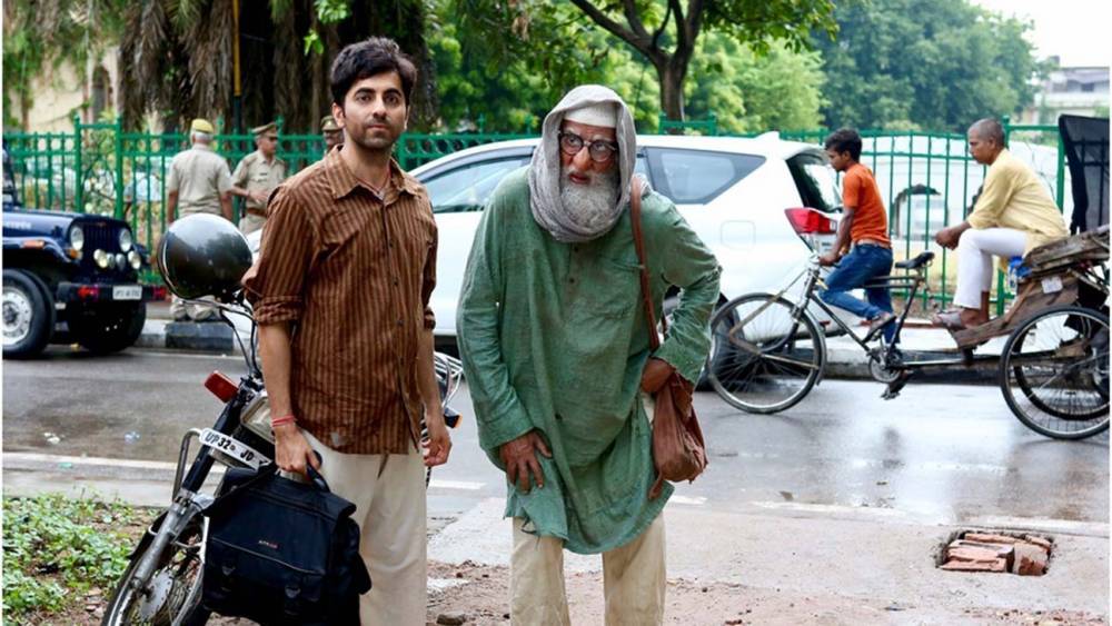 Amazon Acquires Amitabh Bachchan's 'Gulabo Sitabo' - hollywoodreporter.com - India