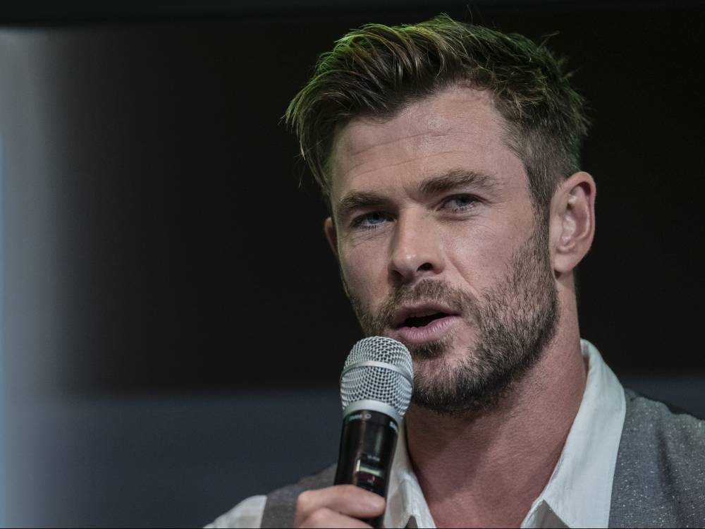 Chris Hemsworth - Chris Hemsworth’s fitness app under fire over 'free trial' offer - torontosun.com - Usa