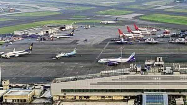 ₹35,000 cr can keep airlines up till FY23 end, says Icra - livemint.com - India