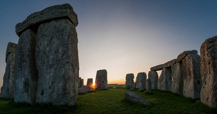 Missing the Stonehenge summer solstice? Watch virtually for the 1st time this year - globalnews.ca
