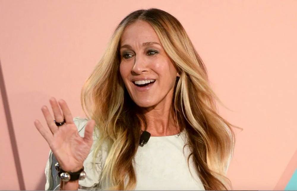 Carrie Bradshaw - Sarah Jessica Parker Will Keep Her Thoughts To Herself Following Criticism Of A ‘Sex And The City’ Outfit - etcanada.com