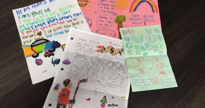 Lucan children write ‘Letters of Love’ for London-area seniors isolated due to COVID-19 - globalnews.ca