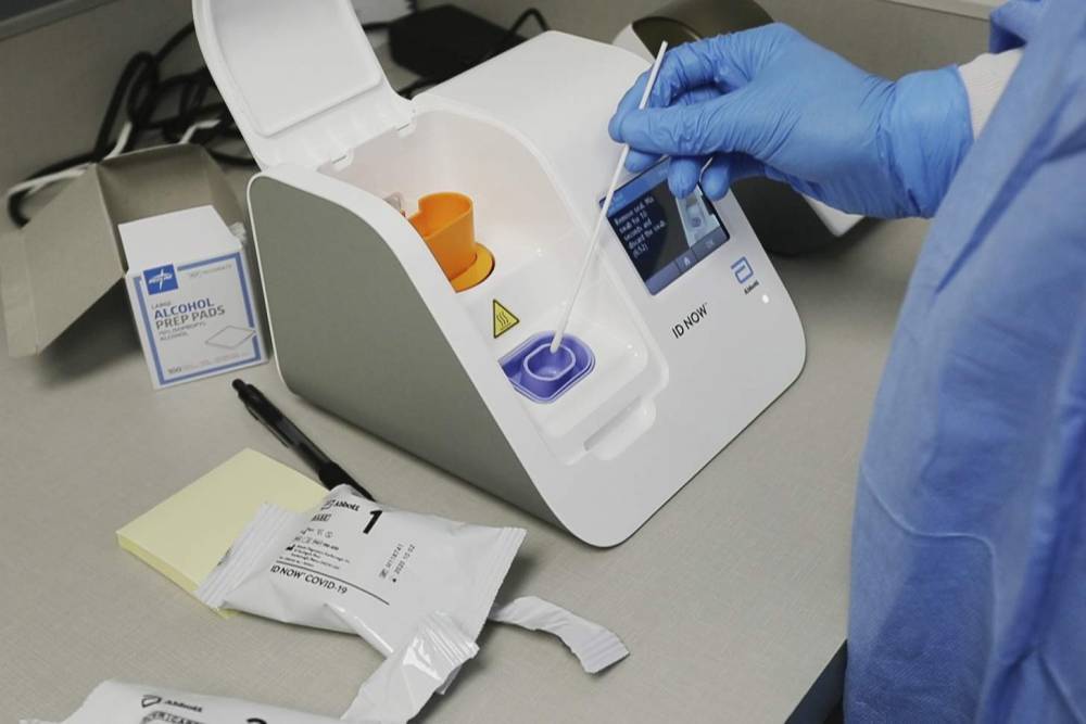 Donald Trump - FDA probes accuracy issue with Abbott’s rapid virus test - clickorlando.com - New York - Washington
