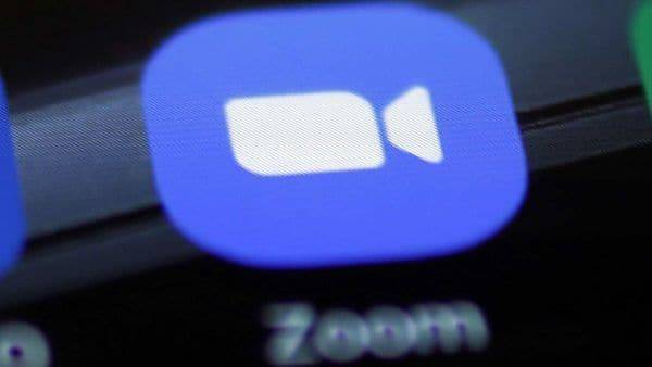 Video meet app Zoom plans 2 research centres, to hire 500 - livemint.com - Usa - state Pennsylvania - state Arizona - city Phoenix, state Arizona - city Pittsburgh, state Pennsylvania