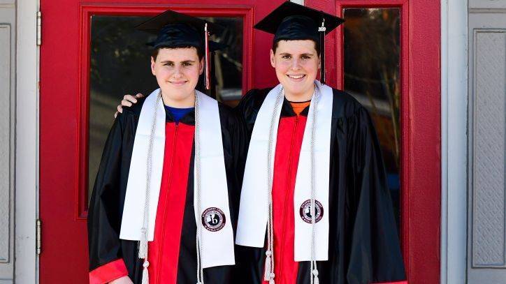 Brotherly bond unbreakable for identical twins headed to college after graduating top of their class - fox29.com - state Florida