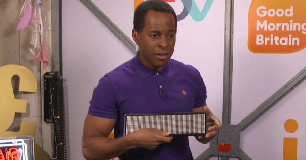 Good Morning Britain's Andi Peters suffers on-air meltdown after breaking set - mirror.co.uk - Britain
