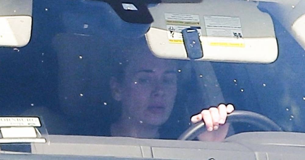 Adele drives to the gym in LA after unveiling remarkable seven stone weight loss - mirror.co.uk - Los Angeles